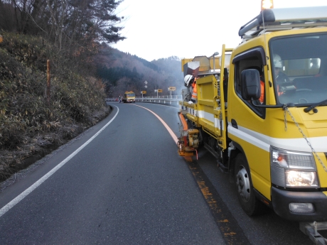 道路区画線